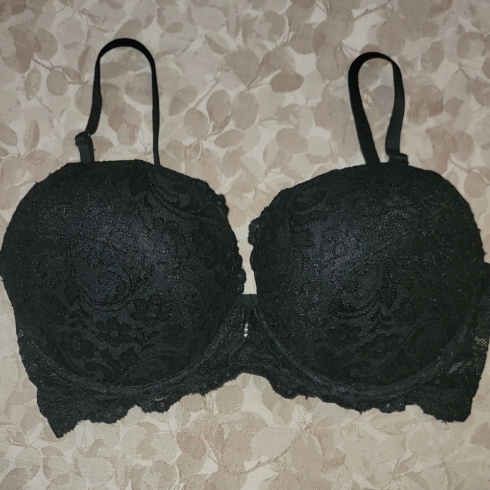 Extreme Push Up Bra. Smart & Sexy Black Lace Bra Size 38C